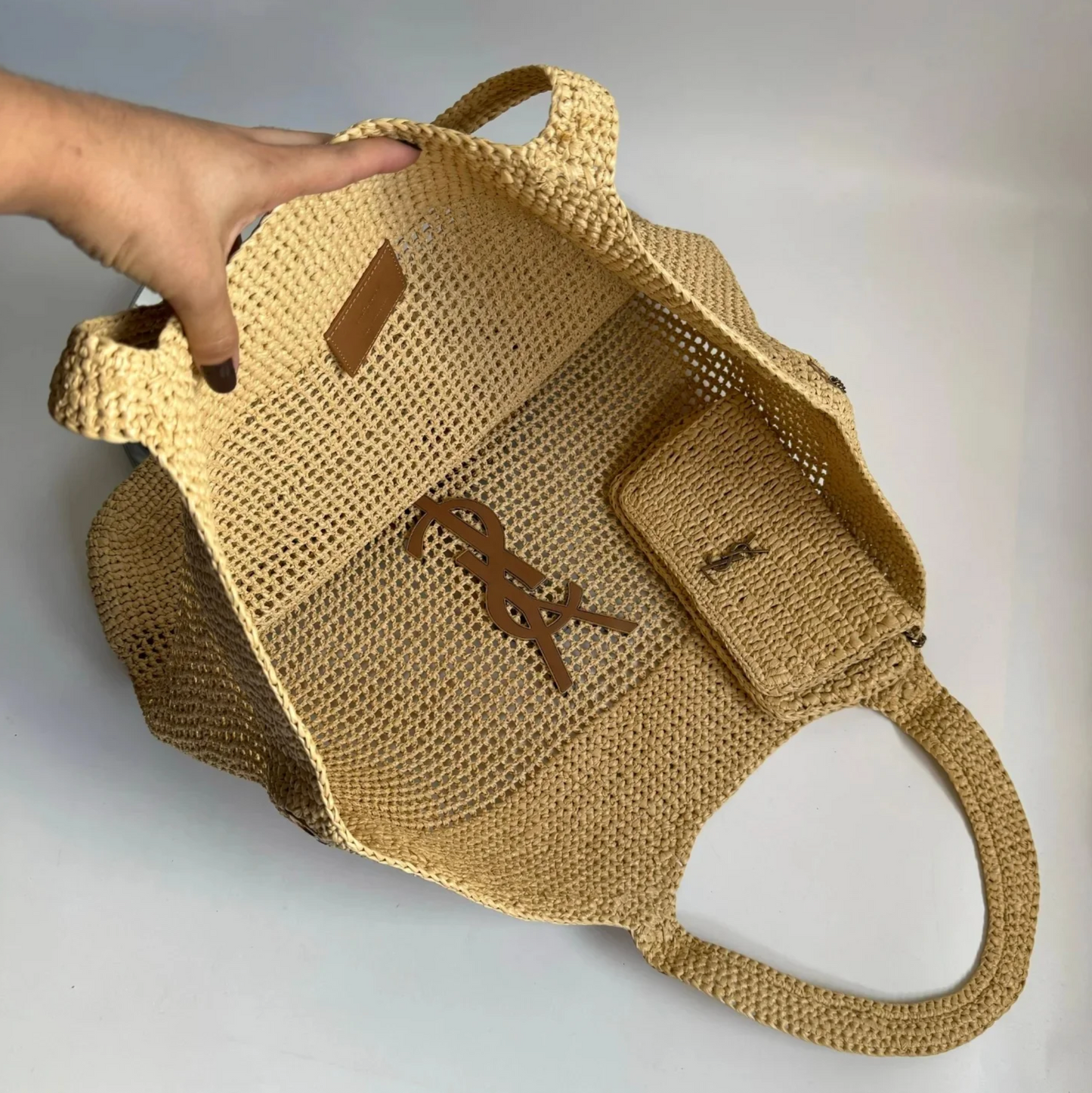 ICARE IN RAFFIA