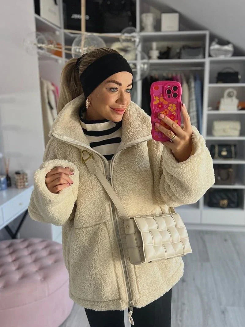 Olivia – Cappotto Teddy Caldo