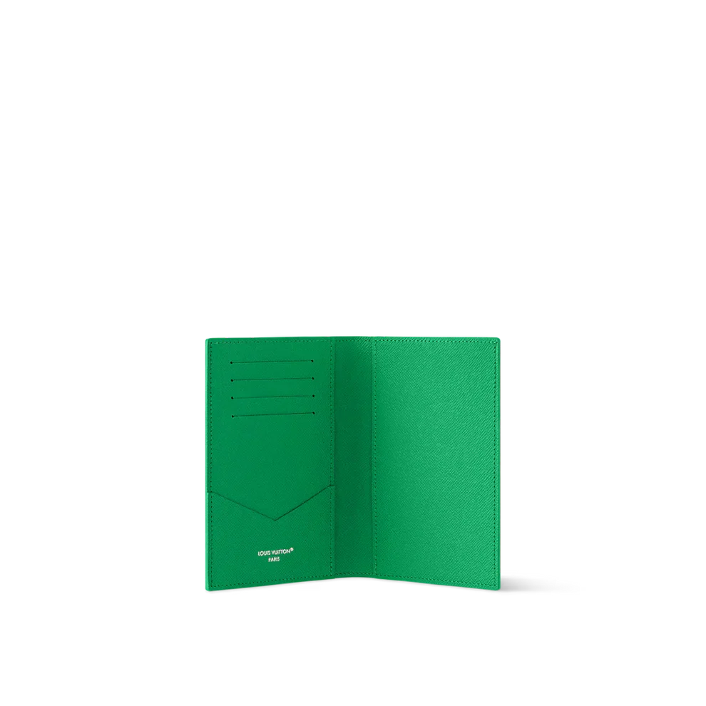 Copertina Passaporto LV