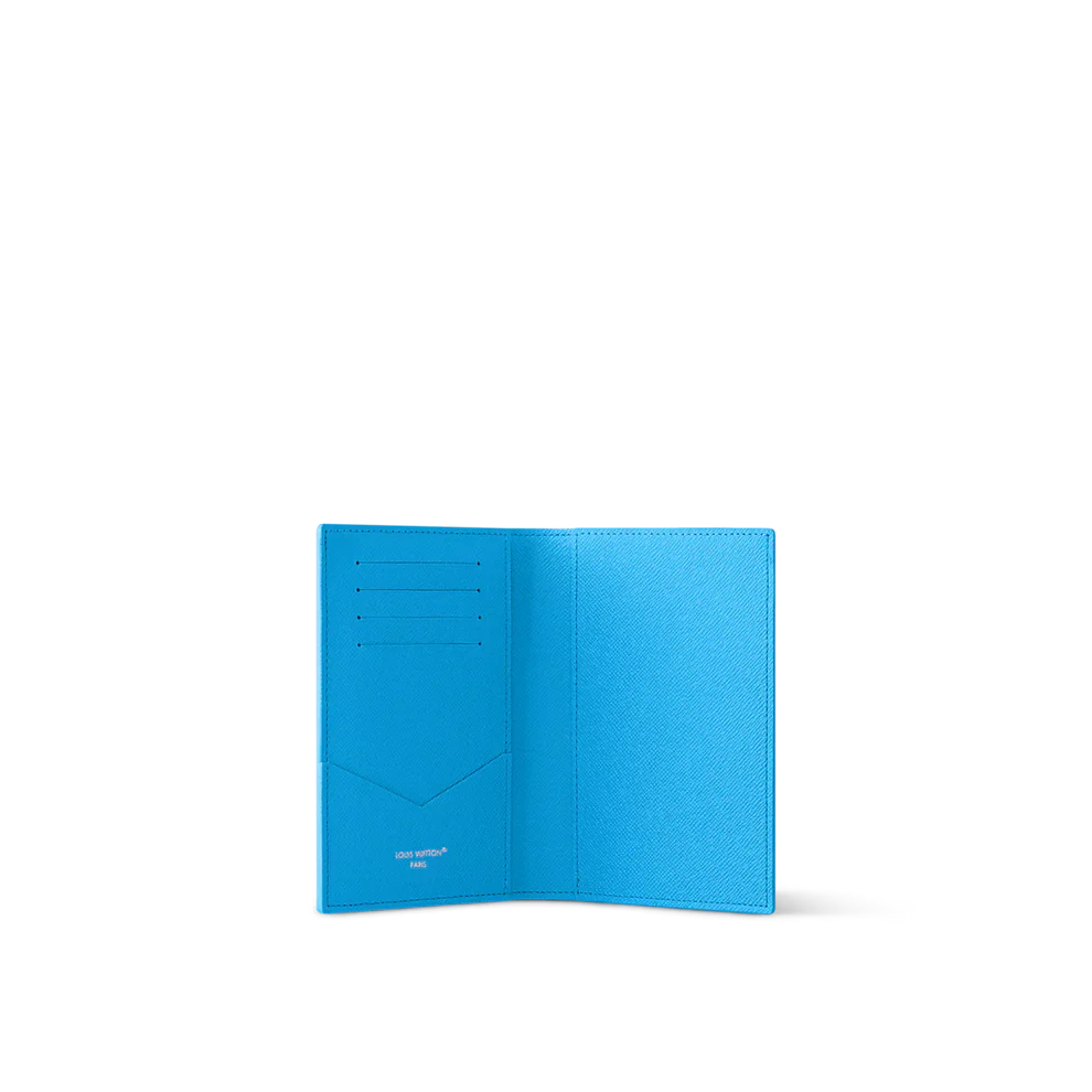 Copertina Passaporto LV