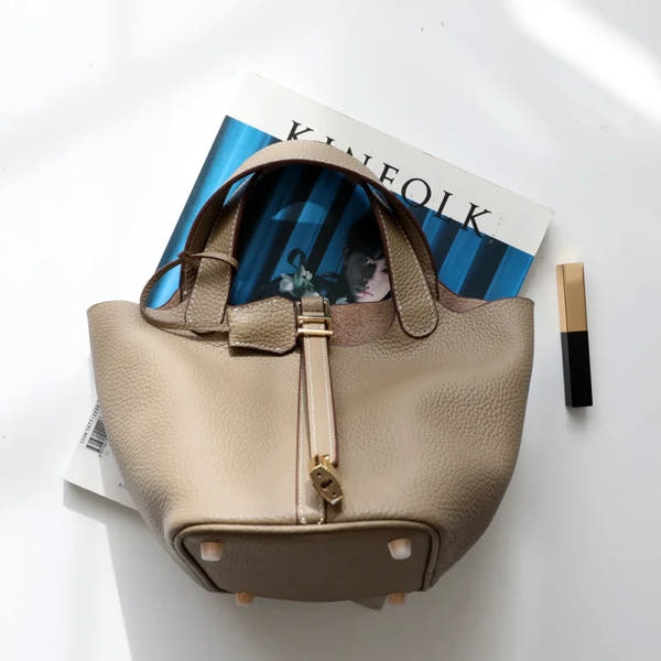 Evina Portico Bucket Bag